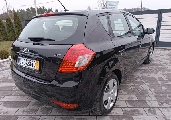 Kia Ceed cena 18900 przebieg: 198000, rok produkcji 2011 z Białobrzegi małe 172